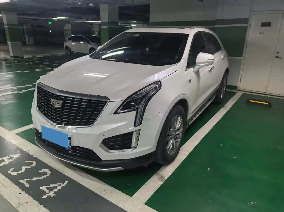 2021 Cadillac XT5 2.0T 237HP L4 9AT