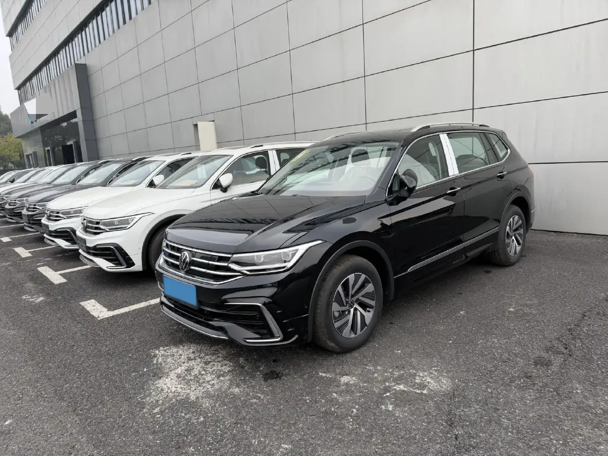 2023 Volkswagen Tiguan L 1.4T 150HP L4 6DCT PHEV 13KWH
