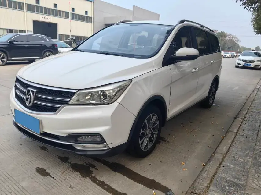 2019 BaoJun 730 1.5L 105HP L4 6MT