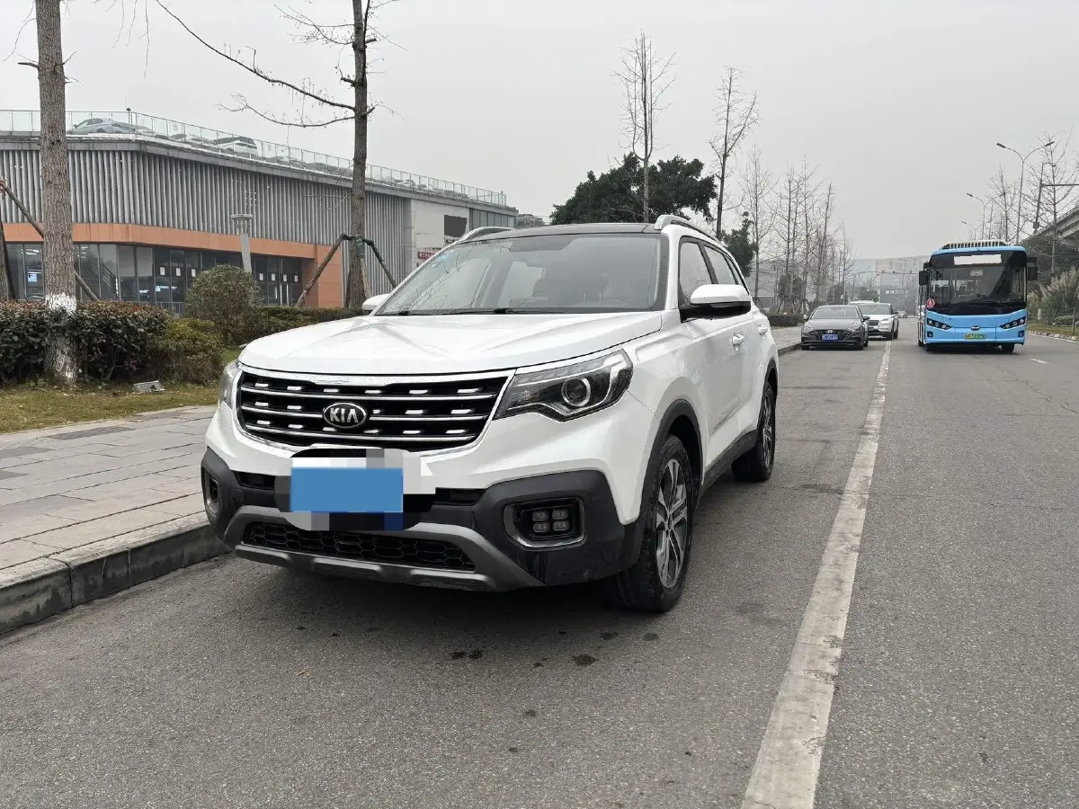 2018 Kia Sportage R 2.0L 160HP L4 6AT