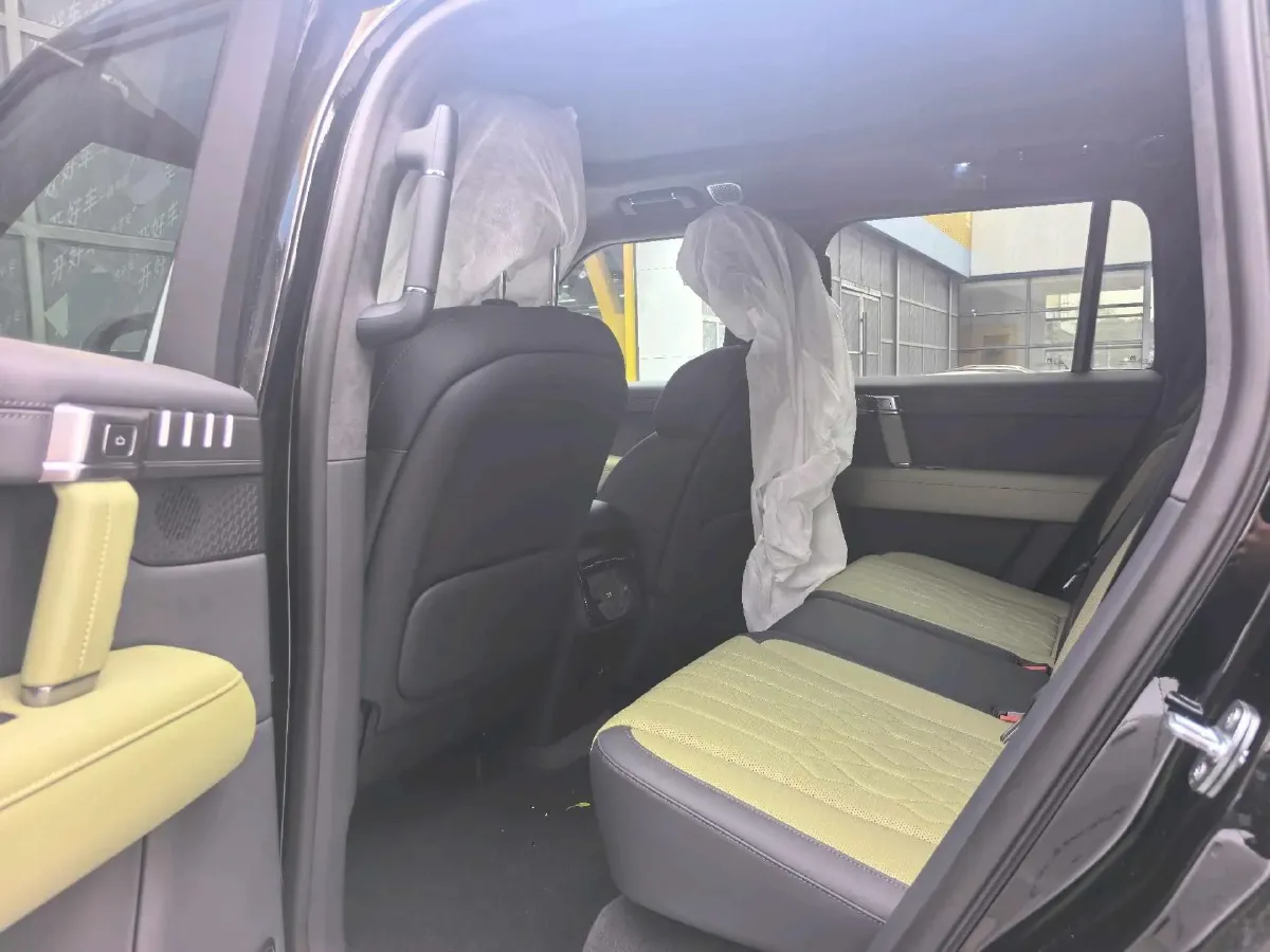 2025 Jetour Zongheng G700 2.0T 211HP L4 2DHT PHEV,autocango,china used car exporter,china ev exporter,chinese used car exporter,chinese used ev exporter