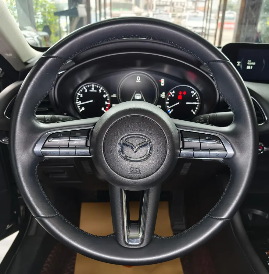 2021 Mazda 3 Axela 2.0L 158HP L4 6AT,autocango,china used car exporter,china ev exporter,chinese used car exporter,chinese used ev exporter