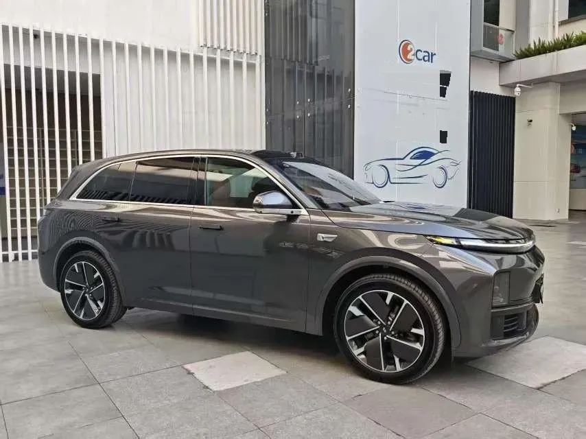 2025 Li L7 Range Extended 154HP REEV,autocango,china used car exporter,china ev exporter,chinese used car exporter,chinese used ev exporter