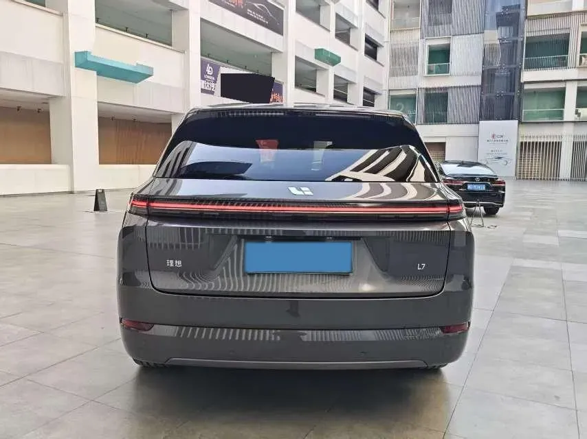 2025 Li L7 Range Extended 154HP REEV,autocango,china used car exporter,china ev exporter,chinese used car exporter,chinese used ev exporter