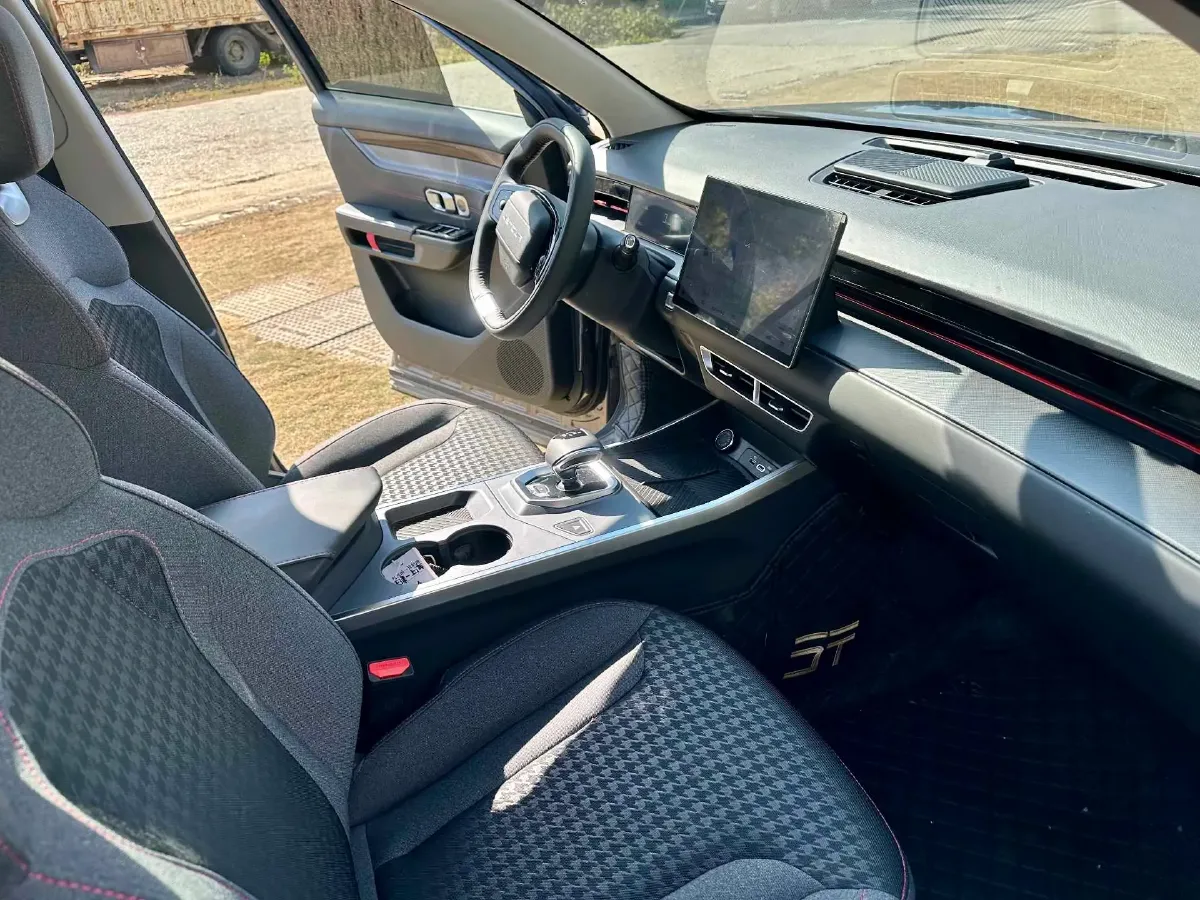 2024 Jetour DASHING 1.5T 156HP L4 6DCT,autocango,china used car exporter,china ev exporter,chinese used car exporter,chinese used ev exporter