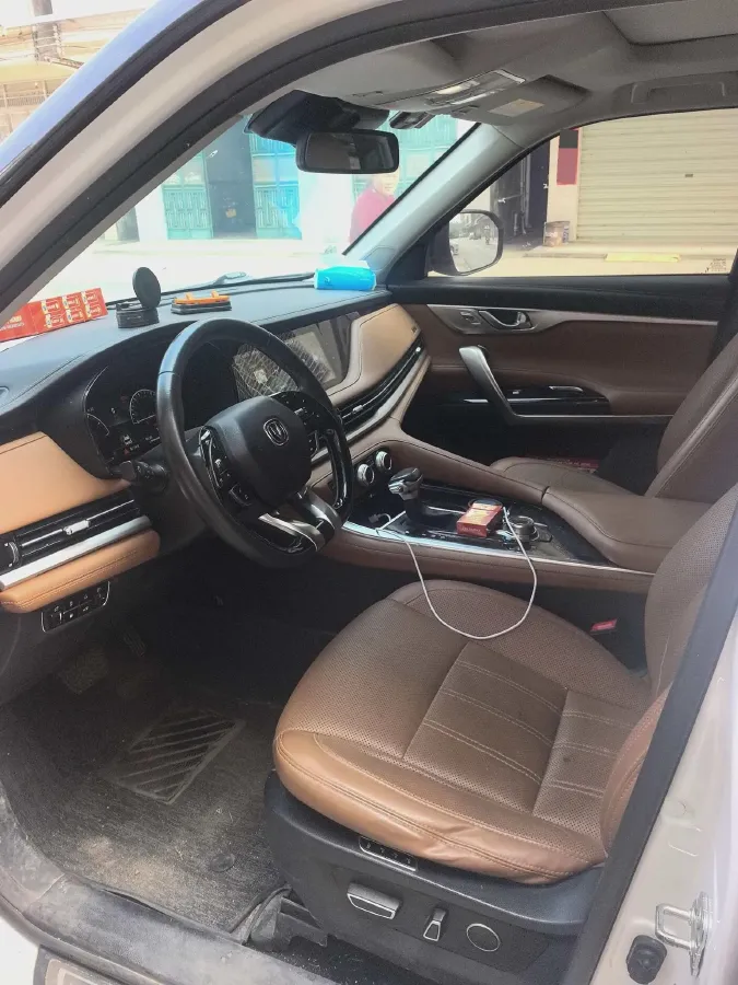 2021 ChangAn CS95 2.0T 233HP L4 6AT,autocango,china used car exporter,china ev exporter,chinese used car exporter,chinese used ev exporter