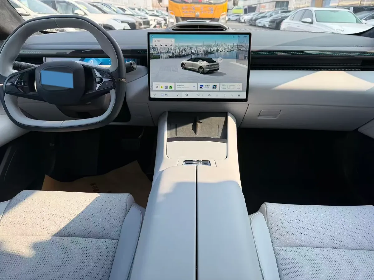 2025 LYNK&CO Z10 BEV 95KWH,autocango,china used car exporter,china ev exporter,chinese used car exporter,chinese used ev exporter