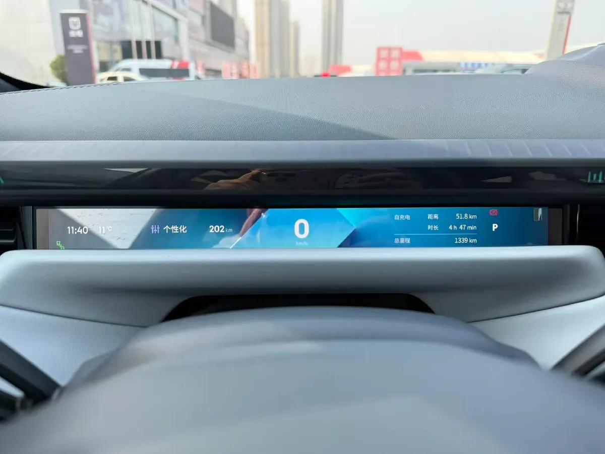 2025 LYNK&CO Z10 BEV 95KWH,autocango,china used car exporter,china ev exporter,chinese used car exporter,chinese used ev exporter