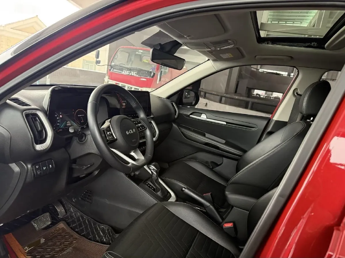 2024 Kia Sonet 1.5L 115HP L4 CVT,autocango,china used car exporter,china ev exporter,chinese used car exporter,chinese used ev exporter