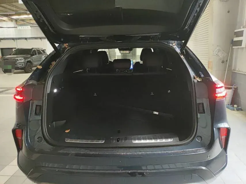 2024 WEY Mocha 1.5T 170HP L4 4DHT PHEV 35.04KWH,autocango,china used car exporter,china ev exporter,chinese used car exporter,chinese used ev exporter