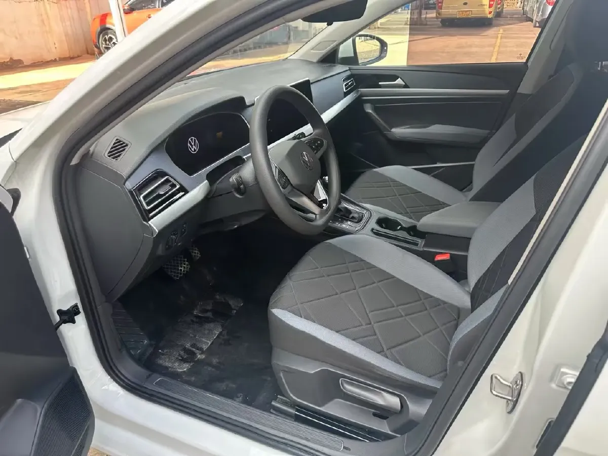 2023 Volkswagen Lavida 1.5L 113HP L4 6AT,autocango,china used car exporter,china ev exporter,chinese used car exporter,chinese used ev exporter