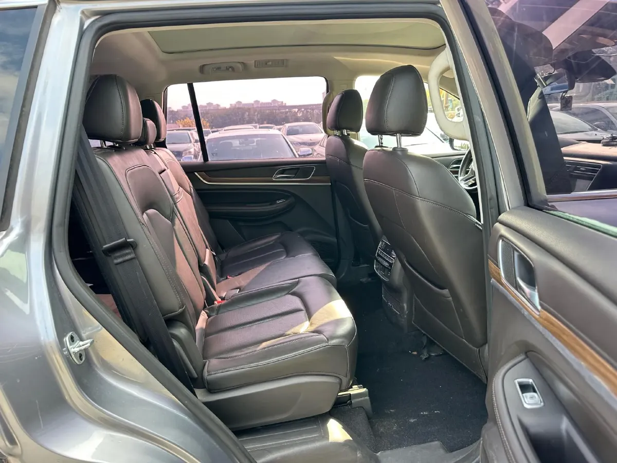 2018 Dongfeng JunFeng E17 BEV 49.93KWH,autocango,china used car exporter,china ev exporter,chinese used car exporter,chinese used ev exporter