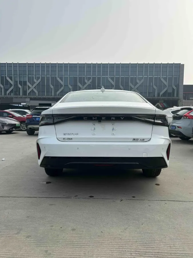 2024 Fulwin FulwinA8 1.5T 156HP L4 1DHT PHEV 18.3KWH,autocango,china used car exporter,china ev exporter,chinese used car exporter,chinese used ev exporter