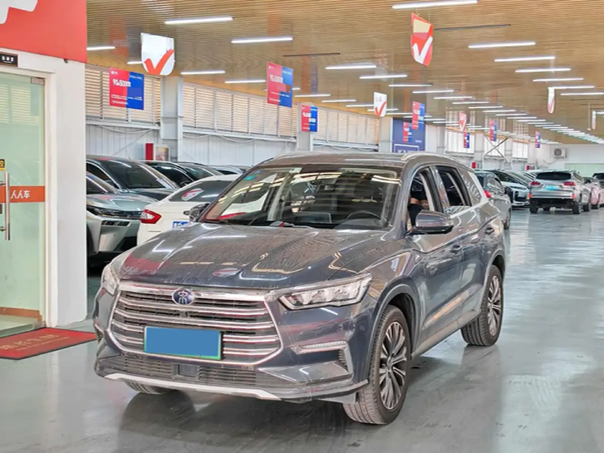 2019 BYD Song Pro 1.5T 160HP L4 6DCT PHEV 15.7KWH
