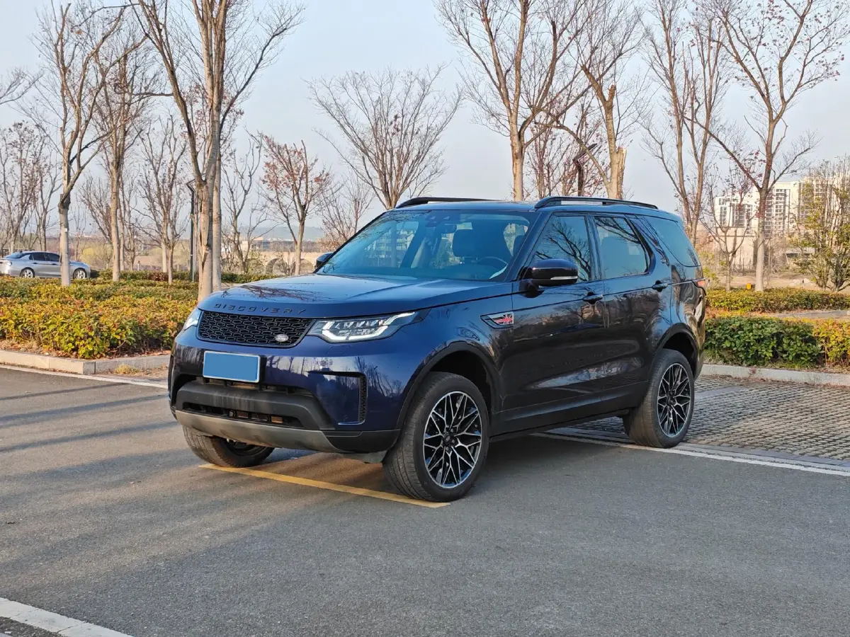 2018 Land Rover Discovery 2.0T 300HP L4 8AT