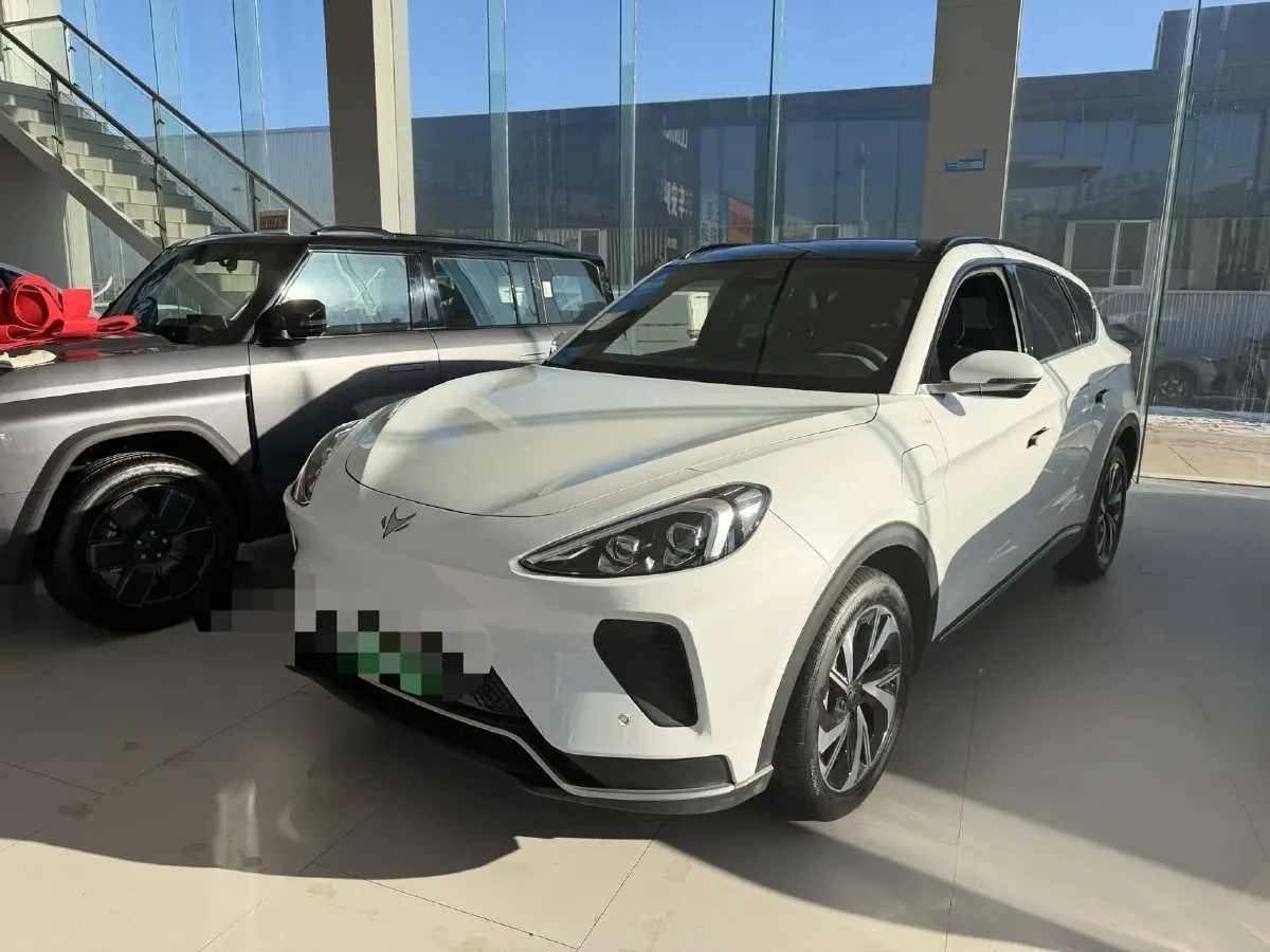 2023 ARCFOX αT BEV,autocango,china used car exporter,china ev exporter,chinese used car exporter,chinese used ev exporter