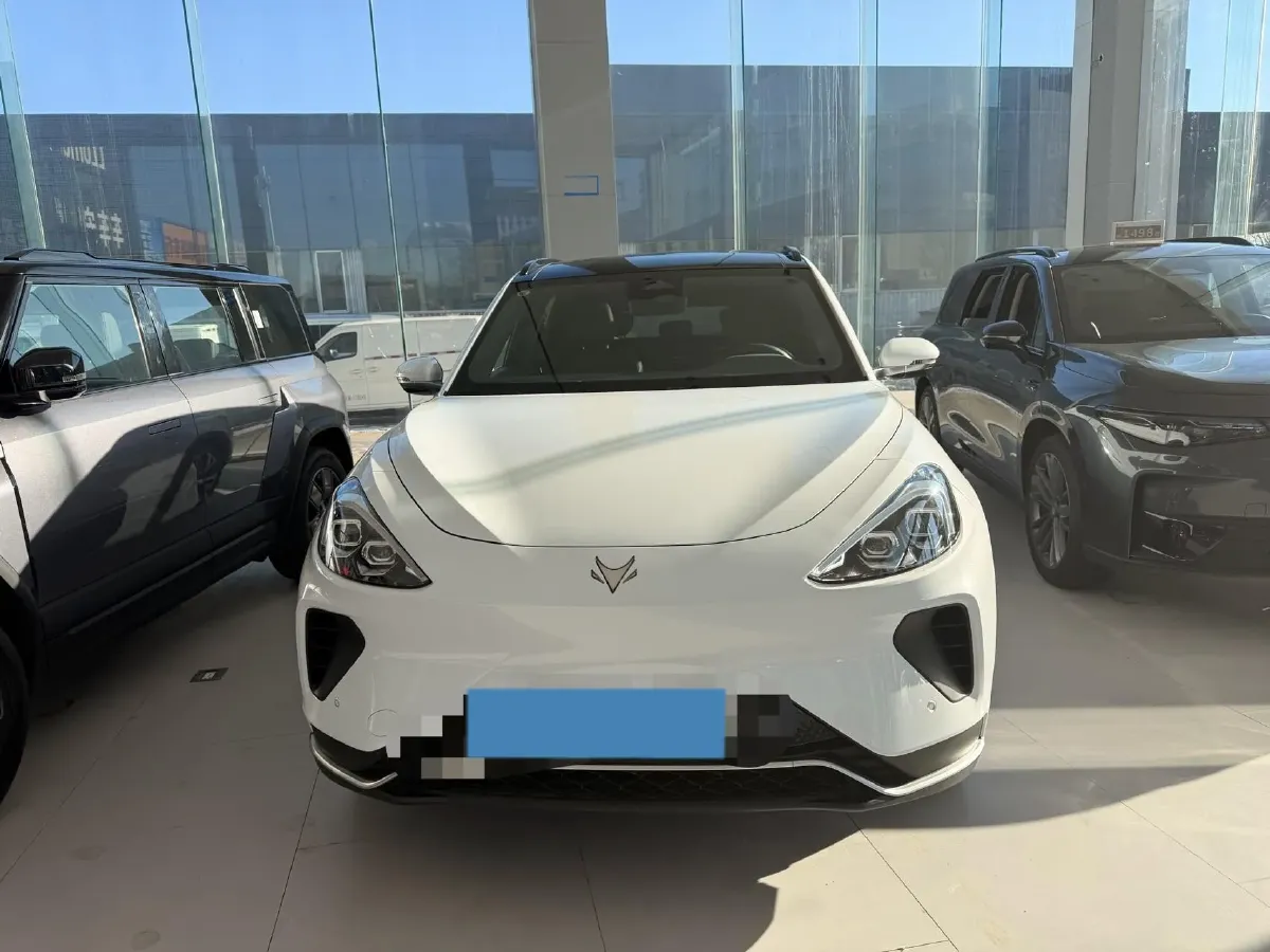 2023 ARCFOX αT BEV,autocango,china used car exporter,china ev exporter,chinese used car exporter,chinese used ev exporter