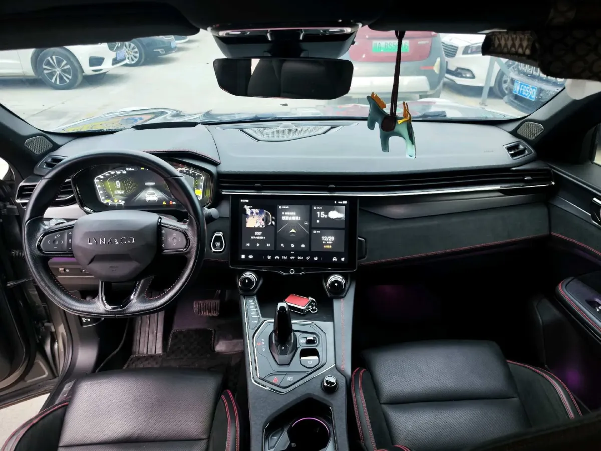 2020 LYNK&CO 05 2.0T 254HP L4 8AT,autocango,china used car exporter,china ev exporter,chinese used car exporter,chinese used ev exporter