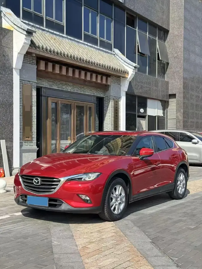 2018 Mazda CX-4 2.0L 158HP L4 6AT