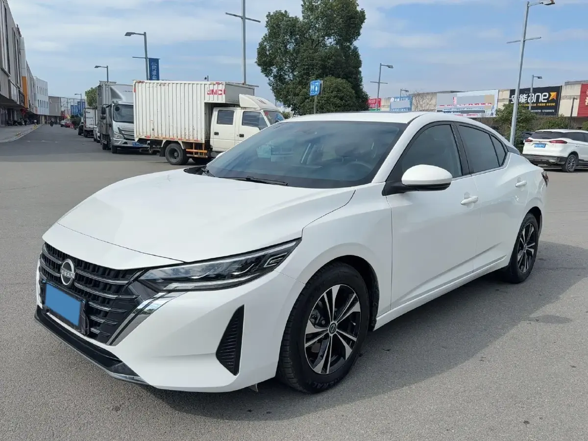 2023 Nissan Sylphy 1.6L 135HP L4 CVT