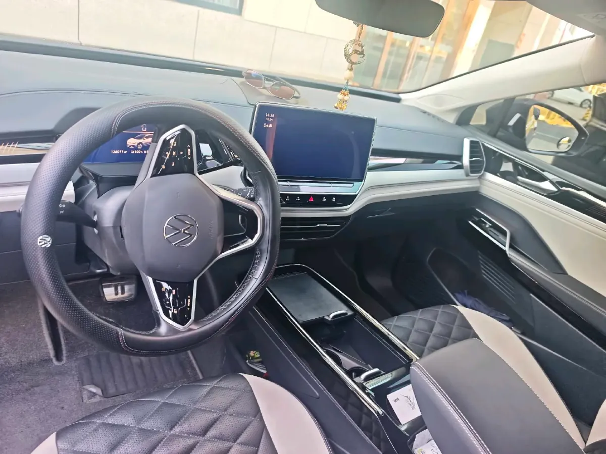 2022 ARCFOX αT BEV 94.5KWH,autocango,china used car exporter,china ev exporter,chinese used car exporter,chinese used ev exporter