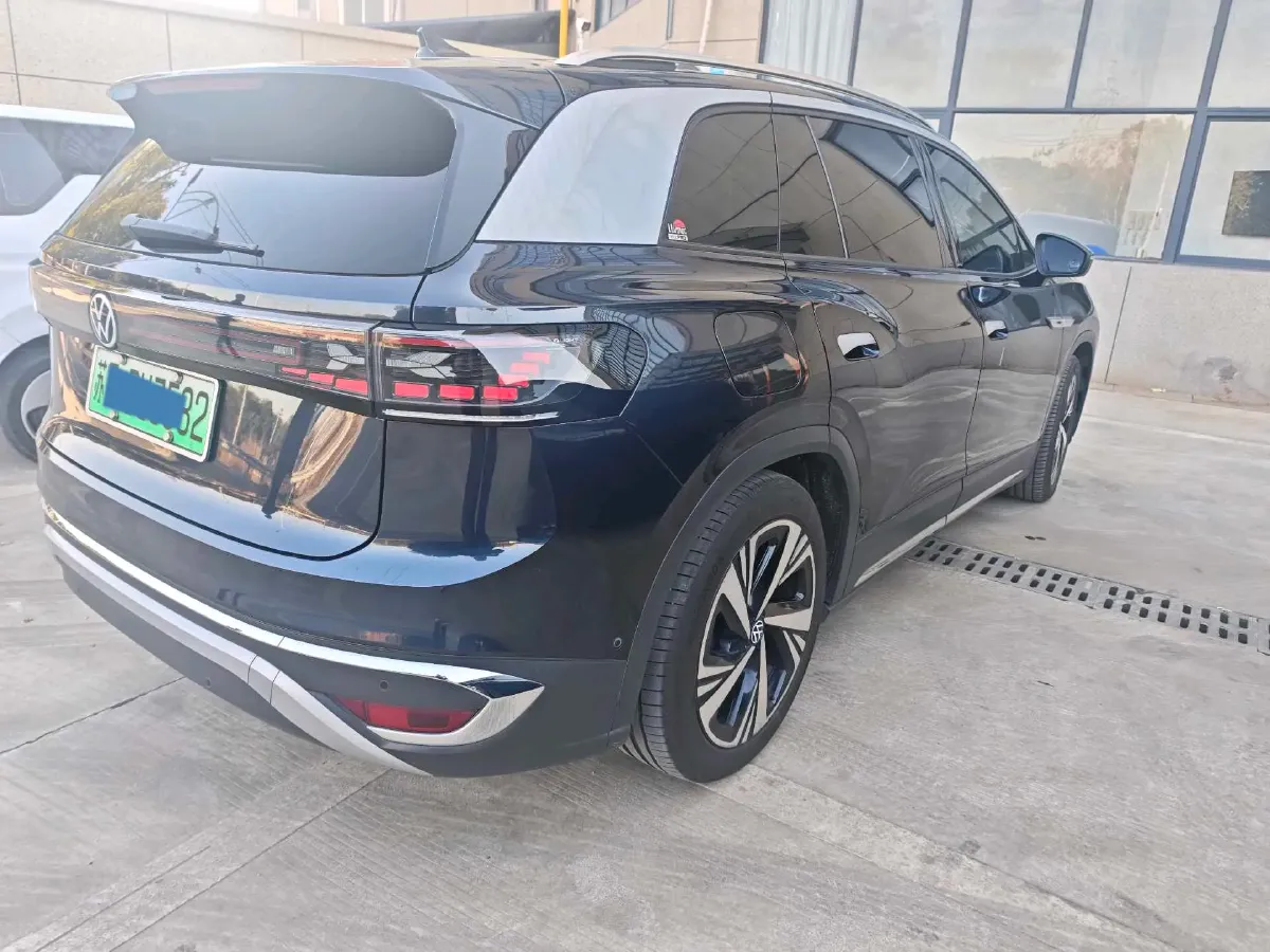 2022 ARCFOX αT BEV 94.5KWH,autocango,china used car exporter,china ev exporter,chinese used car exporter,chinese used ev exporter