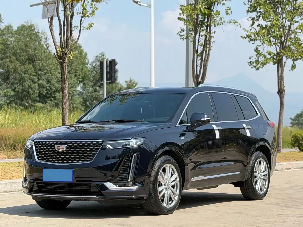 2022 Cadillac XT6 2.0T 237HP L4 9AT