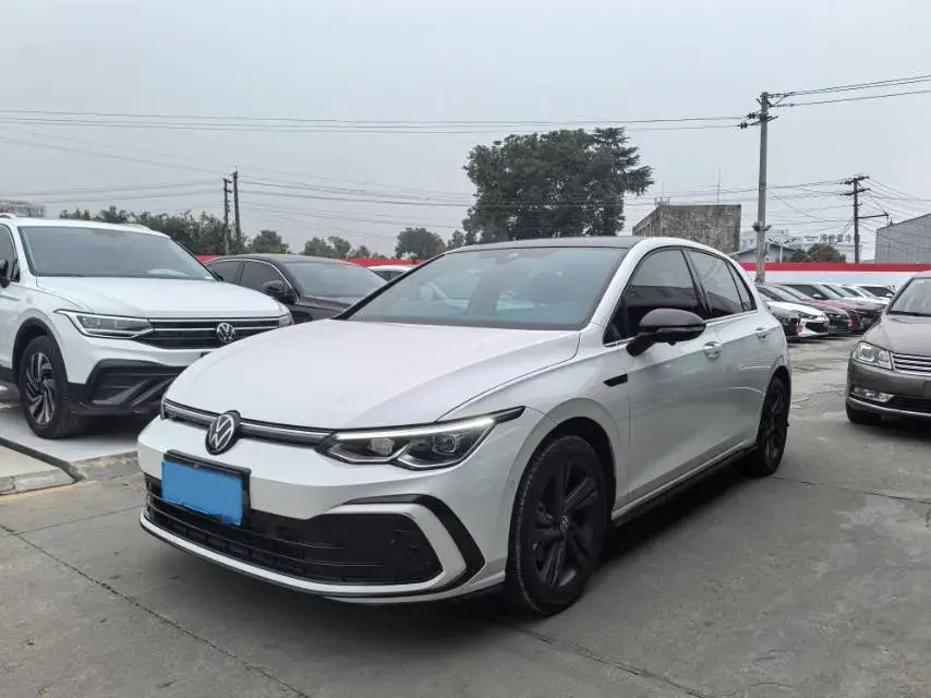 2024 Volkswagen Golf 1.4T 150HP L4 7DCT