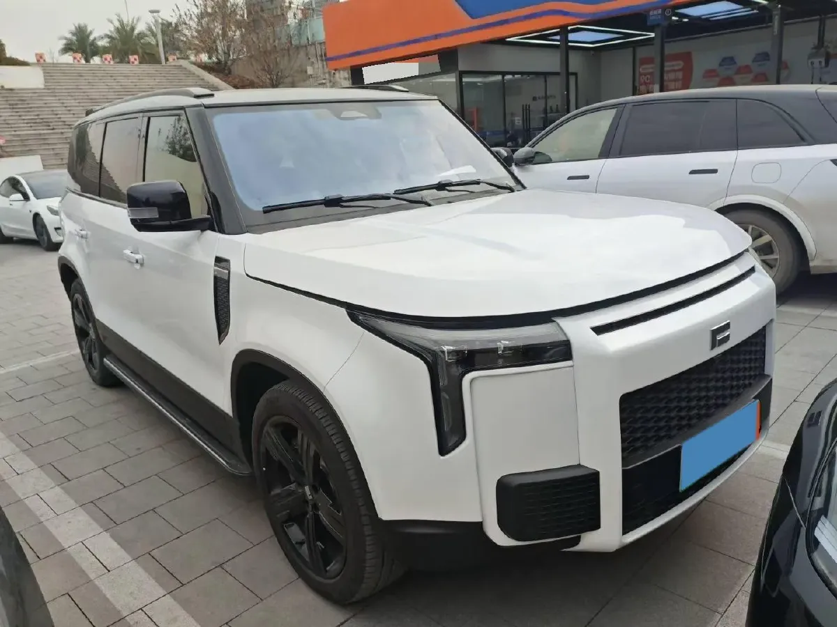 2023 ROX 01 1.5T 152HP L4 REEV 56.01KWH,autocango,china used car exporter,china ev exporter,chinese used car exporter,chinese used ev exporter
