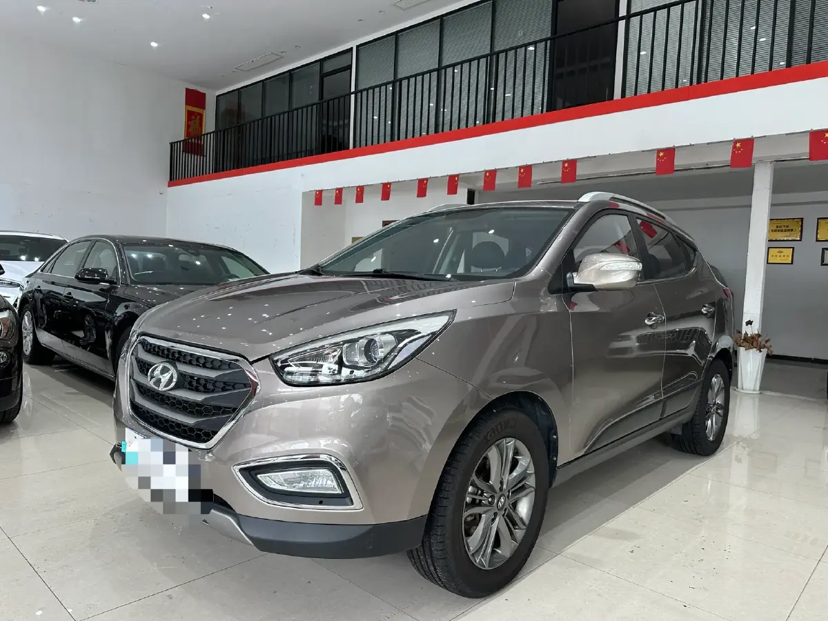 2015 Hyundai ix35 2.0L 160HP L4 6AT