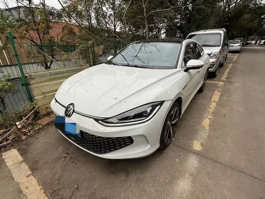 2023 Volkswagen Lamando 1.4T 150HP L4 7DCT