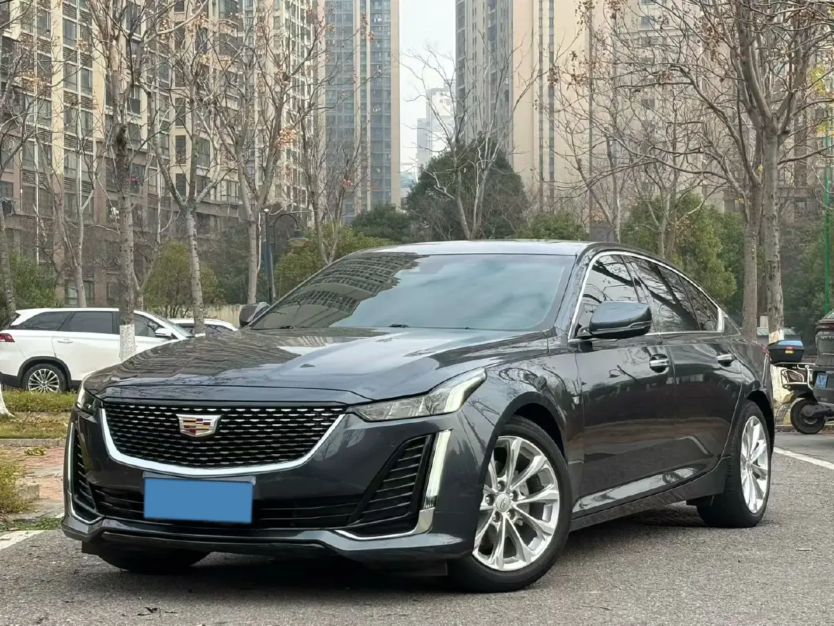 2021 Cadillac CT5 2.0T 237HP L4 10AT