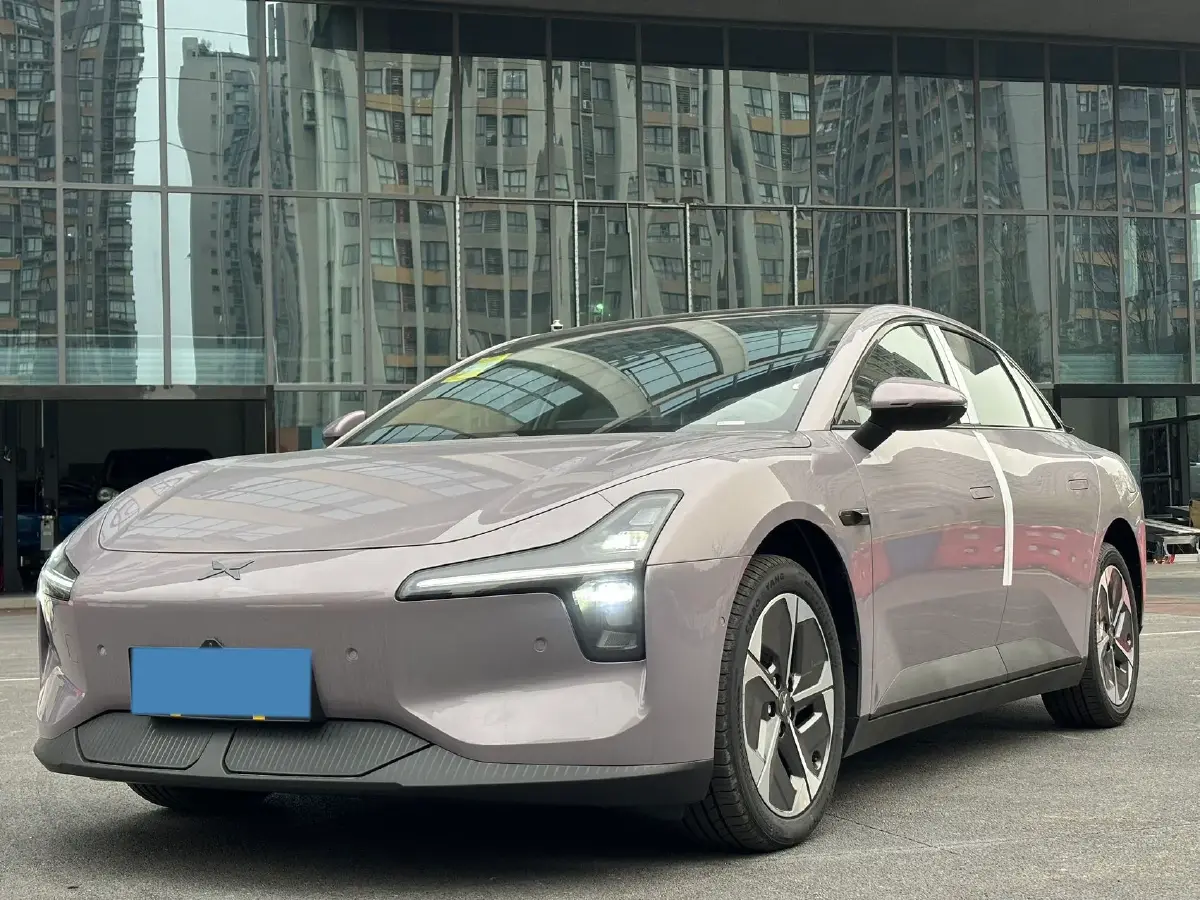 2025 Xpeng MONA M03 BEV