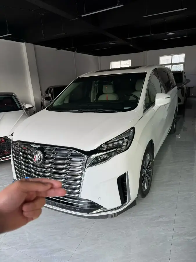 2022 Buick GL8 2.0T 237HP L4 9AT