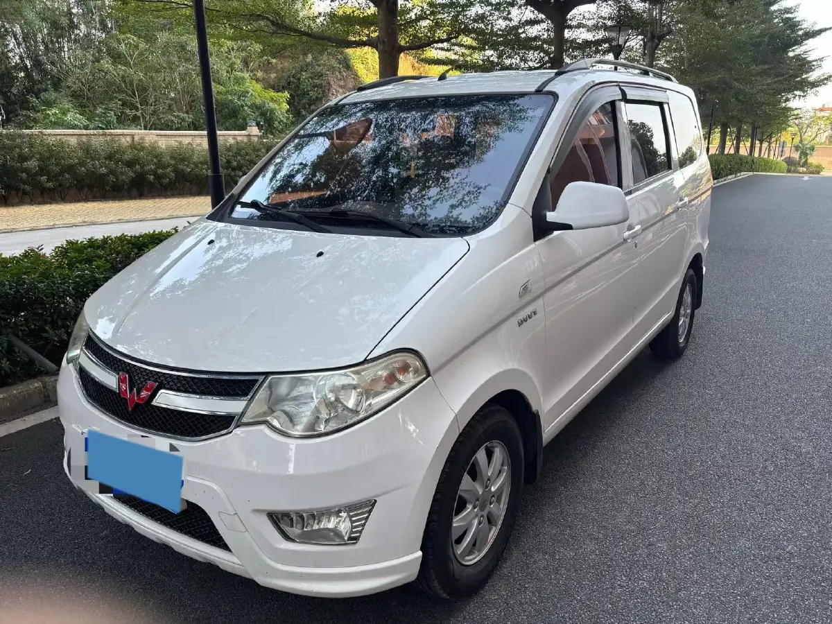 2016 WuLing HongGuang 1.5L 112HP L4 5MT