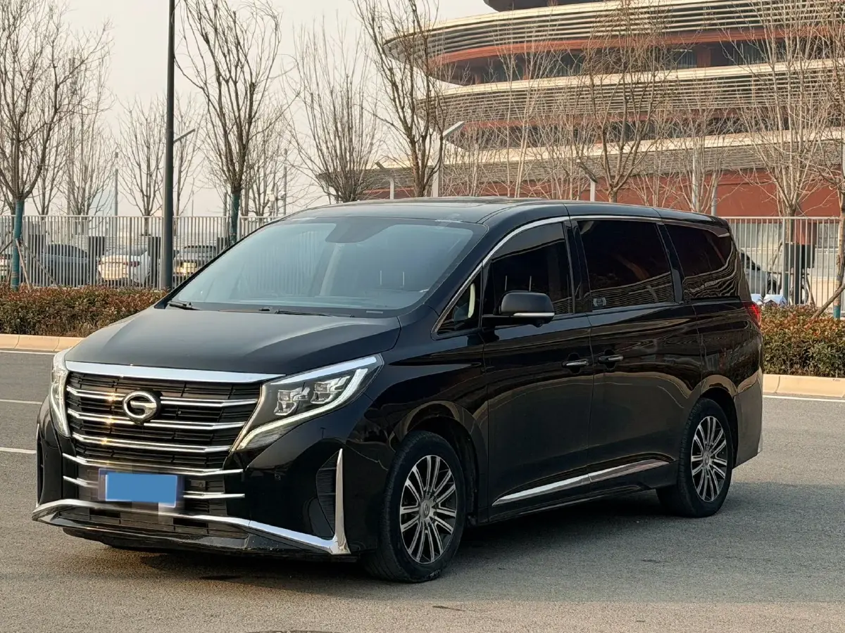 2021 GAC Trumpchi M8 2.0T 252HP L4 8AT