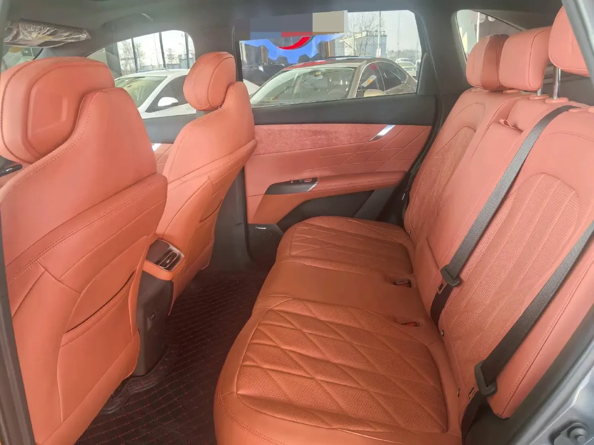 2025 ChangAn CS75 Plus 2.0T 233HP L4 8AT,autocango,china used car exporter,china ev exporter,chinese used car exporter,chinese used ev exporter