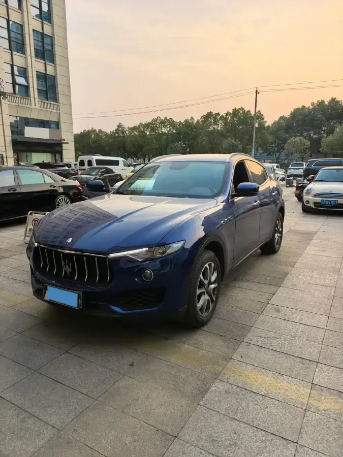 2019 Maserati Levante 3.0T 350HP V6 8AT
