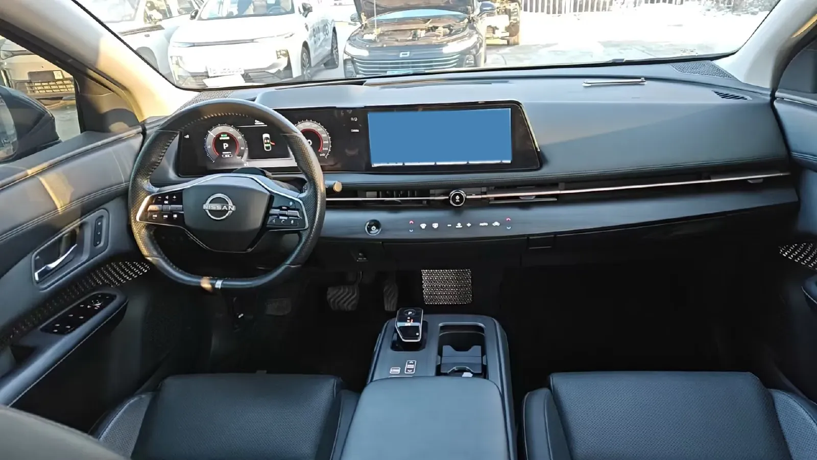 2022 Nissan Ariya BEV 90KWH,autocango,china used car exporter,china ev exporter,chinese used car exporter,chinese used ev exporter