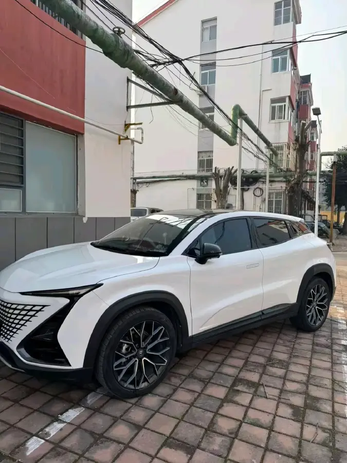 2022 ChangAn UNI-T 1.5T 188HP L4 7DCT