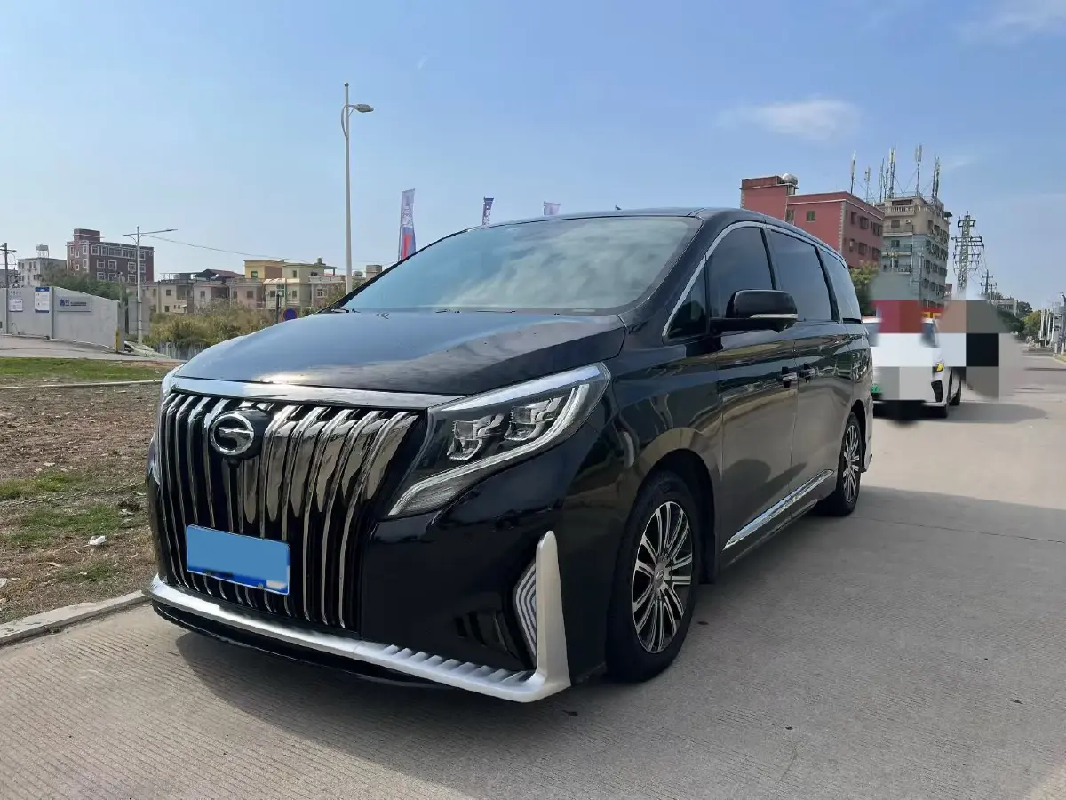 2021 GAC Trumpchi M8 2.0T 252HP L4 8AT