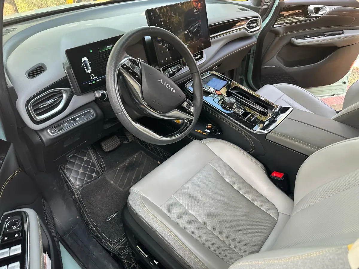 2021 Ford New Era Transit 2.2T 140HP L4 6AMT,autocango,china used car exporter,china ev exporter,chinese used car exporter,chinese used ev exporter