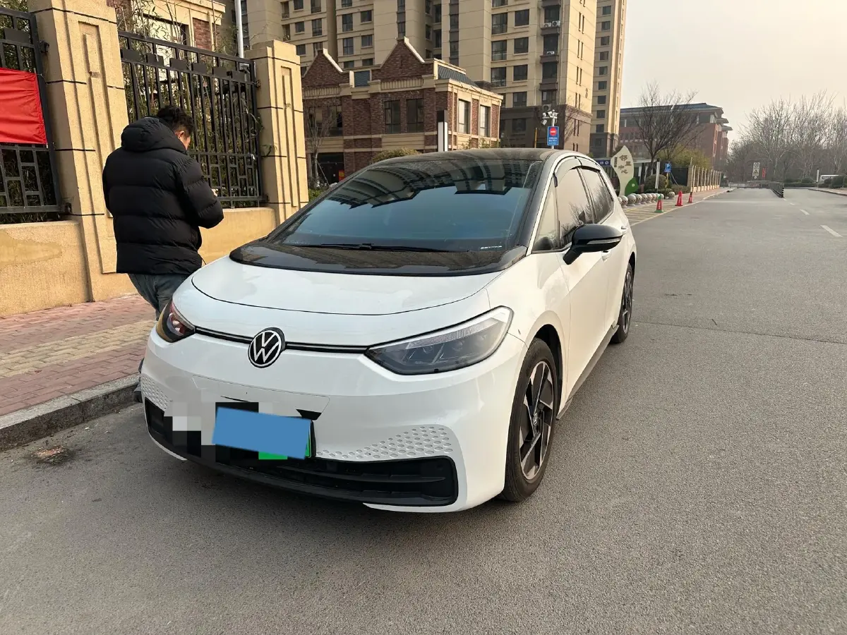 2024 Volkswagen ID.3 BEV 52.8KWH