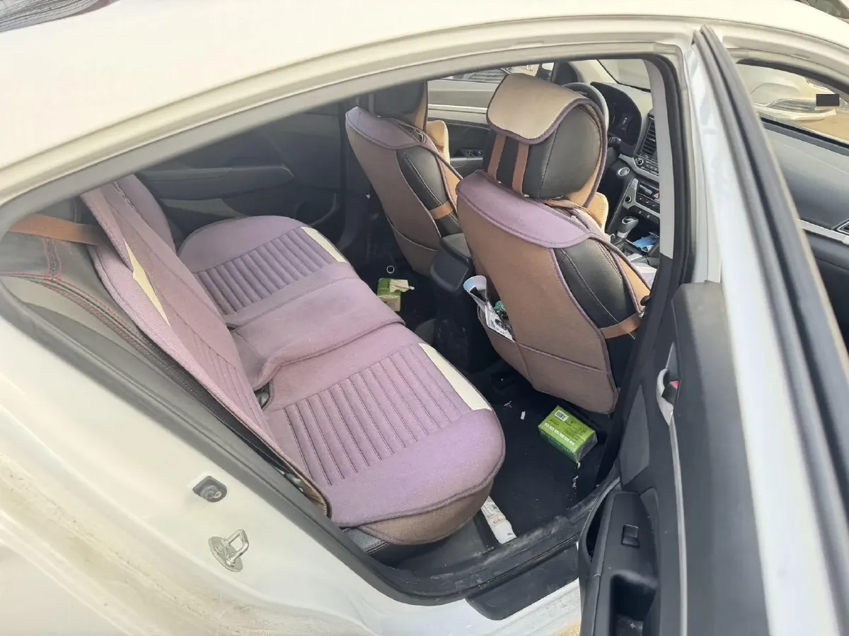 2016 Luxgen Grand7 SUV 2.2T 201HP L4 6AT,autocango,china used car exporter,china ev exporter,chinese used car exporter,chinese used ev exporter