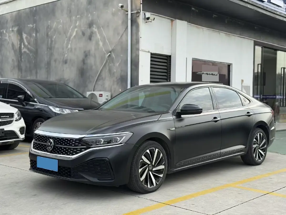 2022 Tesla Model 3 BEV 60KWH