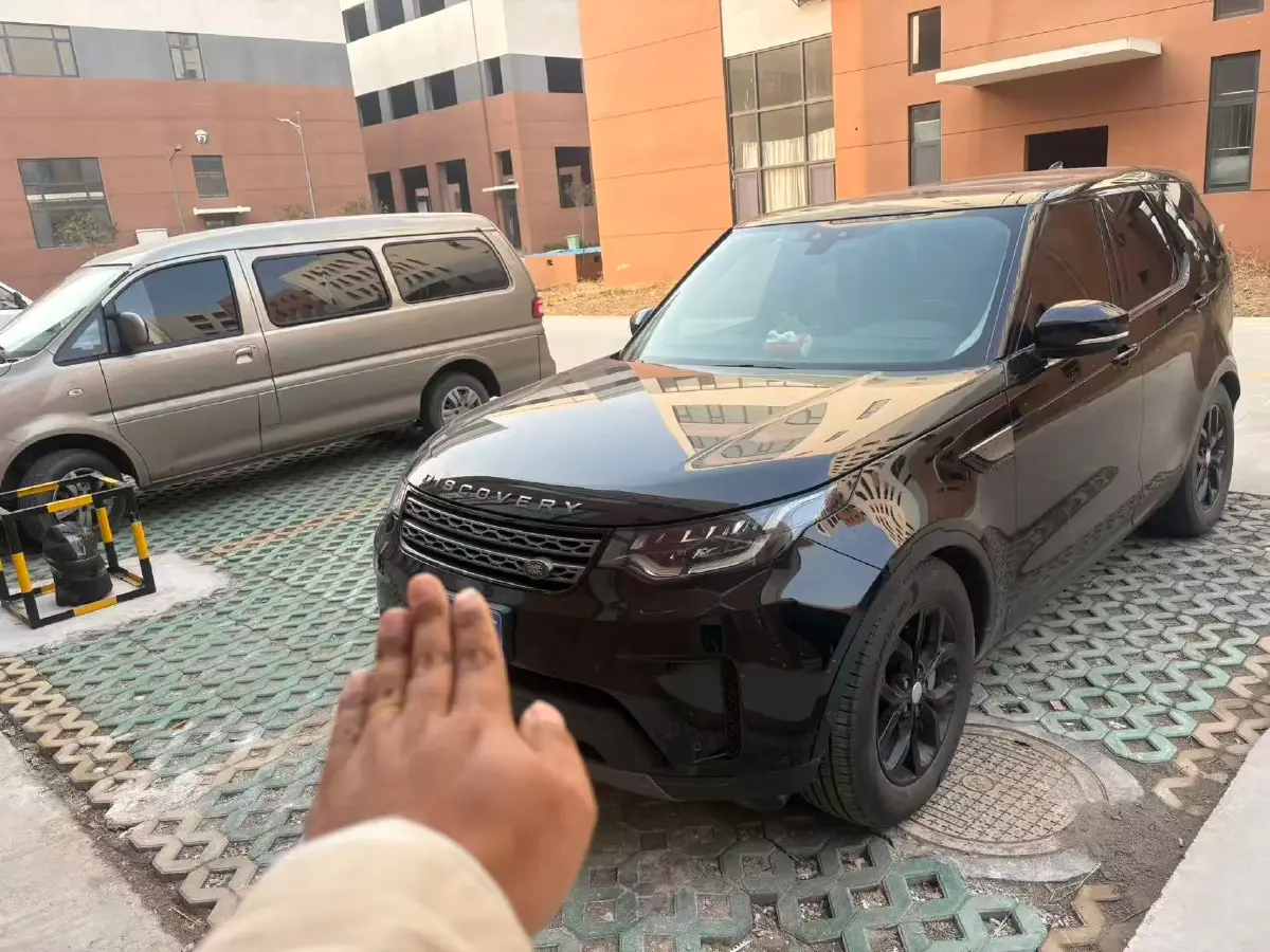 2019 Land Rover Discovery 3.0T 340HP V6 8AT