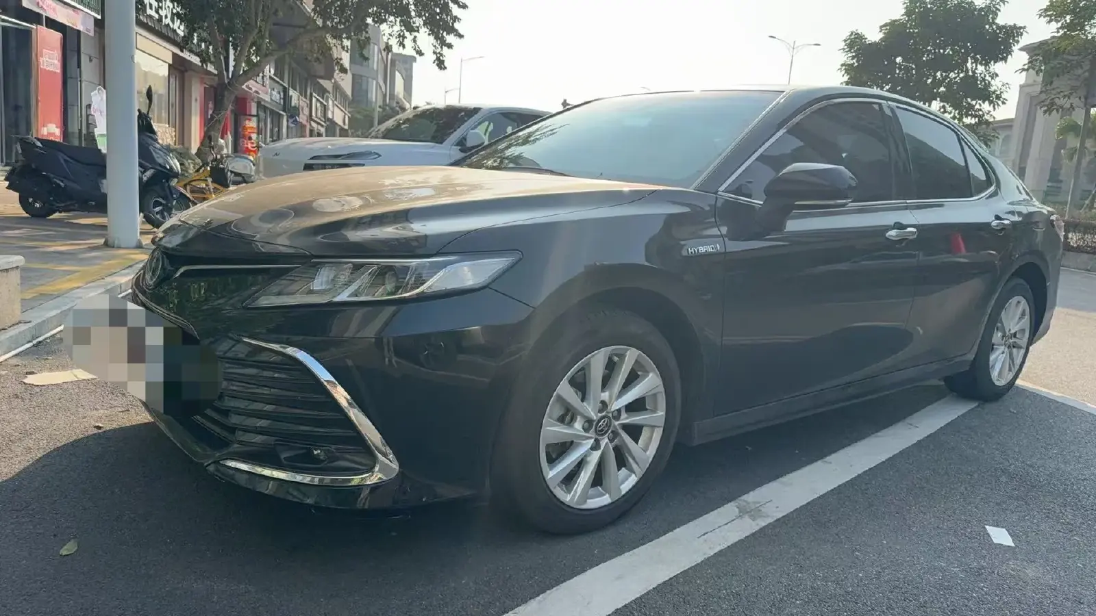 2023 Toyota Camry 2.5L 178HP L4 E-CVT Hybrid