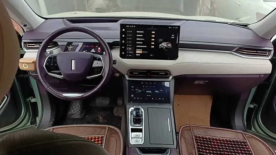 2021 MAXUS D90 Pro 2.0T 218HP L4 8AT,autocango,china used car exporter,china ev exporter,chinese used car exporter,chinese used ev exporter