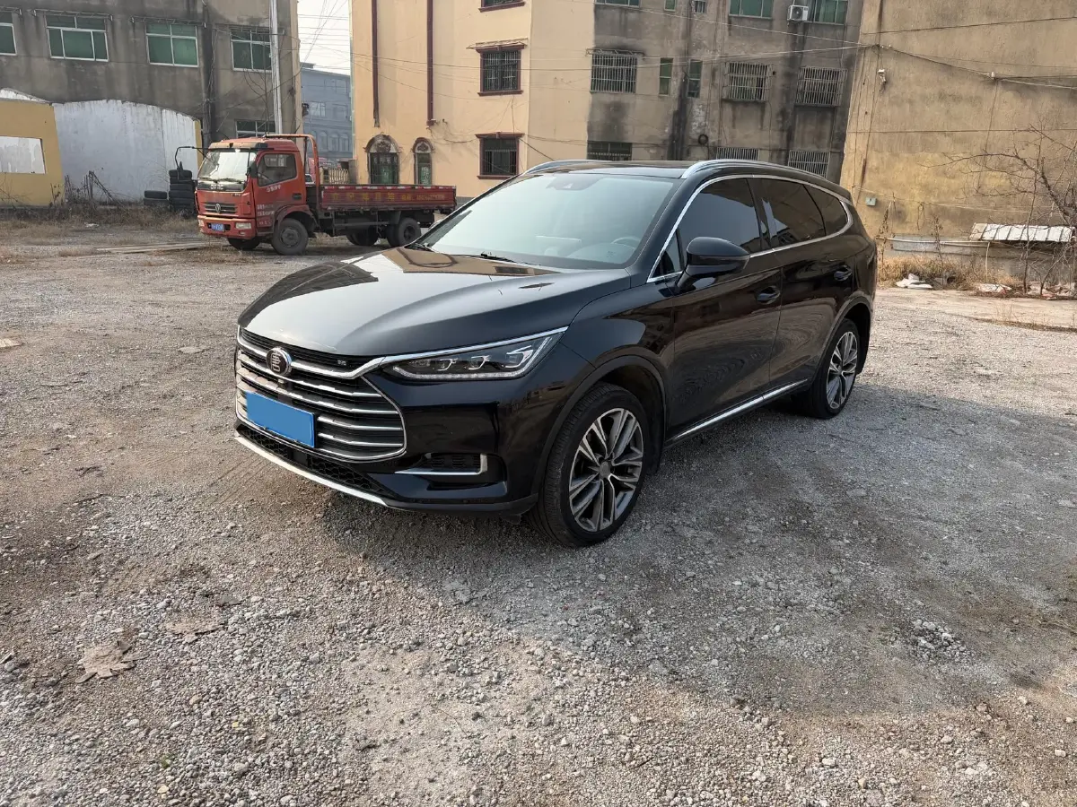 2018 BYD Tang 2.0T 205HP L4 6AT