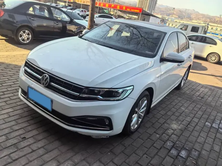 2020 Volkswagen Bora 1.5L 113HP L4 6AT